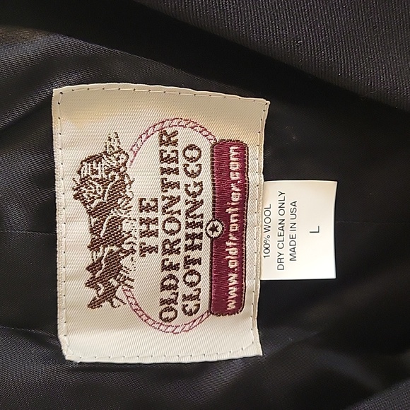 Men's Western Vest - Picture 3 of 3